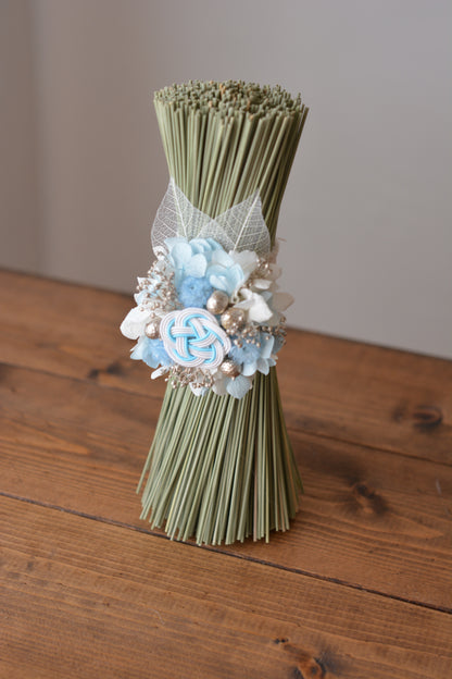 イグサの花飾り (スカイブルー）