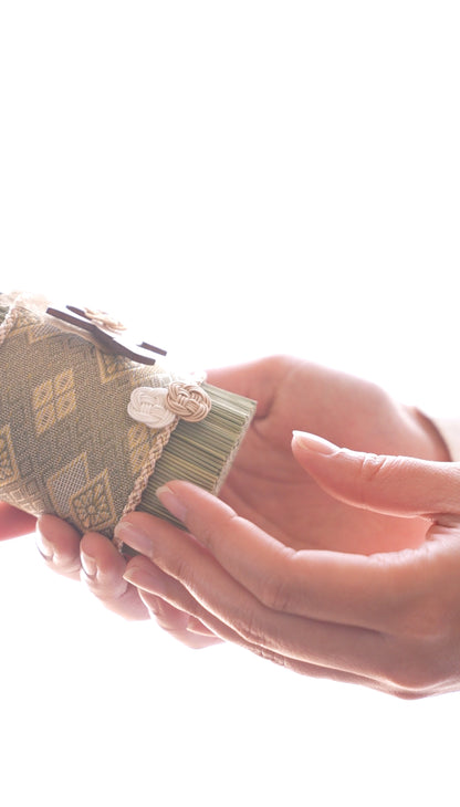 【4/22まで】い草の兜守り（グリーン）