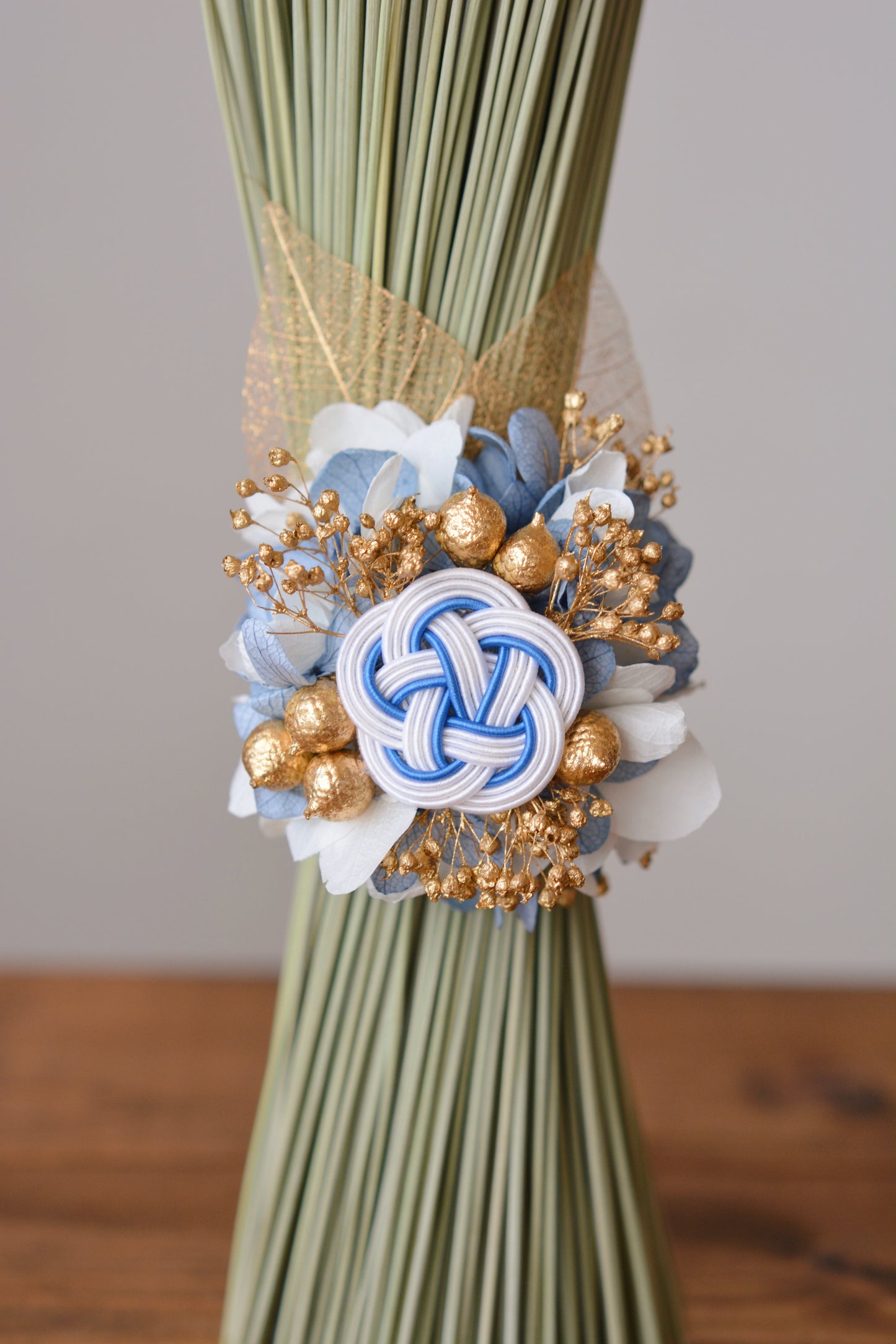 イグサの花飾り (ブルー）