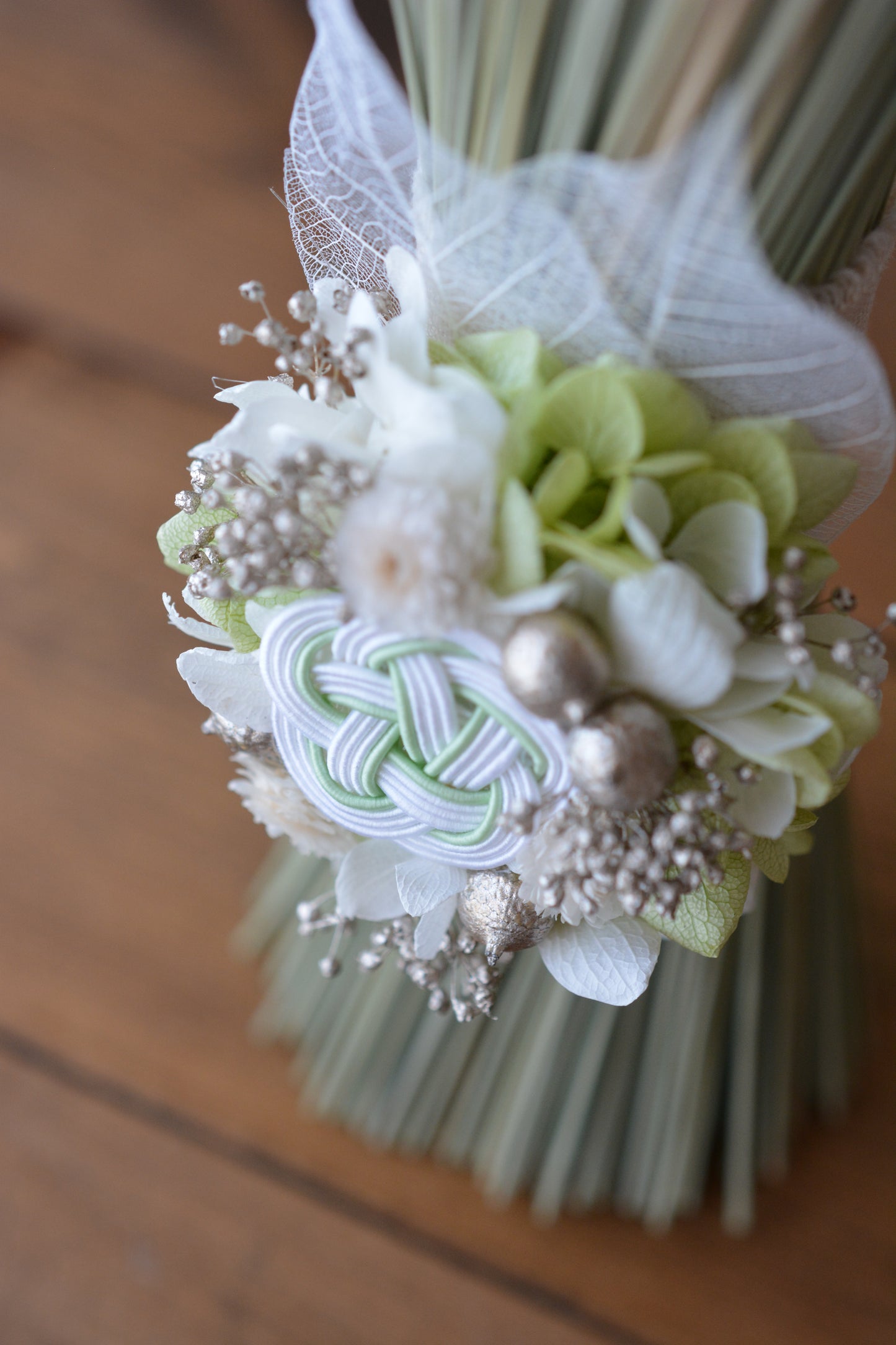 イグサの花飾り (グリーン）