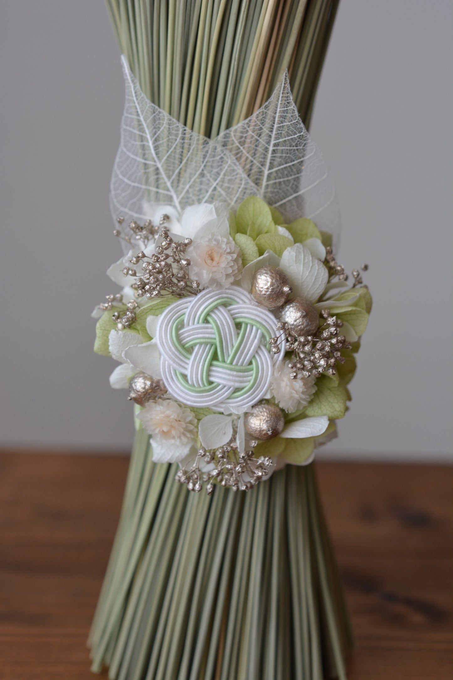 イグサの花飾り (グリーン）
