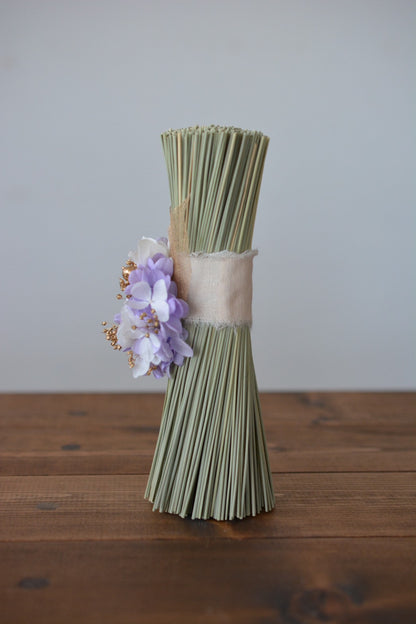 イグサの花飾り (パープル)